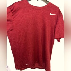 Nike Short Sleeve Dri-Fit Tee - Red/Maroon